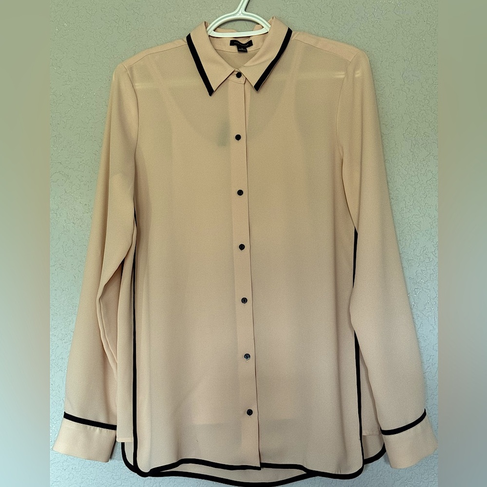 Ann Taylor Light Peach Long Sleeve Shirt